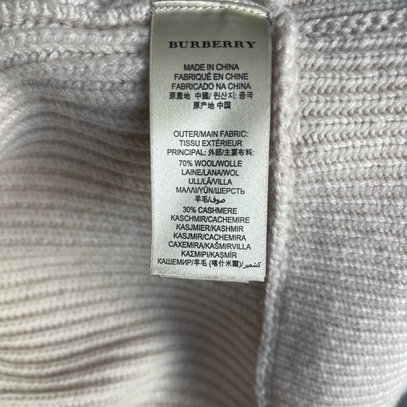 Burberry sweater - Picture 2 of 3